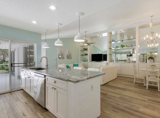 5802 Red Oak Ct, Palm Beach Gardens, FL 33410