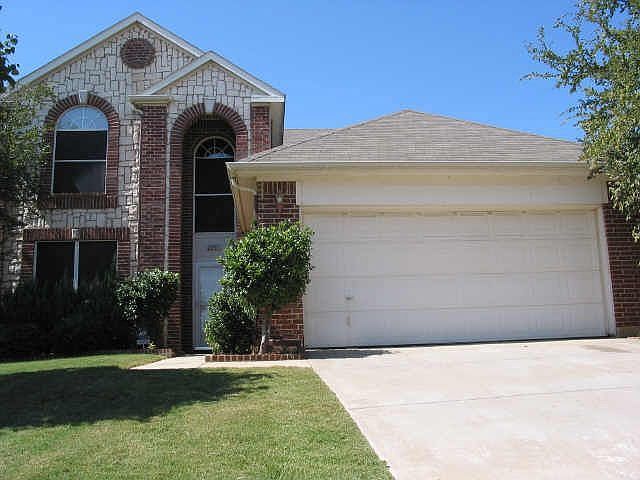 1st image of 2201 Oak Manor Dr