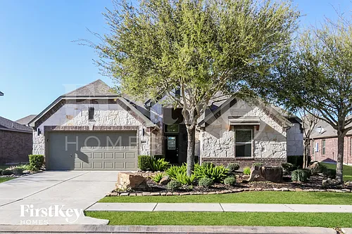 6011 Little Grove Dr Photo 1