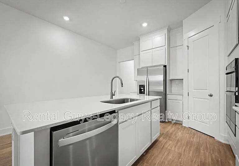 5423 Bramhall Rd — Photo 6
