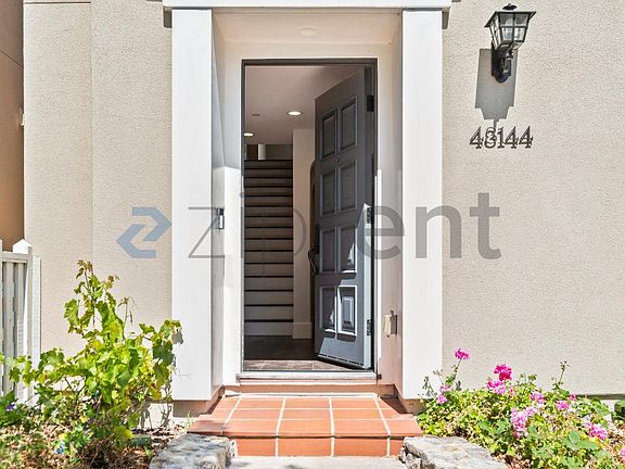 3rd image of 43144 Calle Sagrada