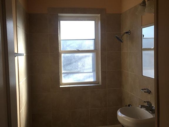3rd image of 6555 S California Ave #2