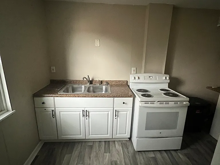 1325 Brinton Ave #2 — Photo 5