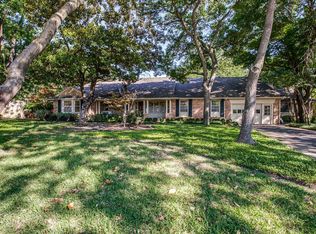 100 Thompson Dr, Richardson, TX 75080