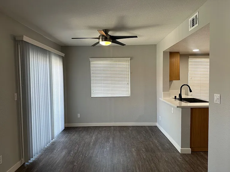 Corona Pointe Resort — Photo 160