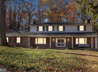 2 Blue Jay Dr, Newark, DE 19713