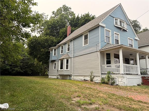 5th image of 2278 E 70th St