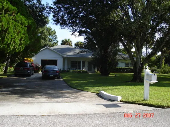 7450 Pinecrest Ave, Melbourne, FL 32904