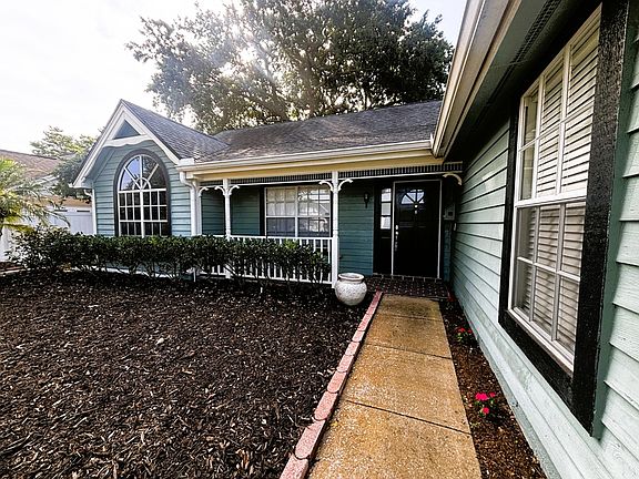 5th image of 621 White River Dr