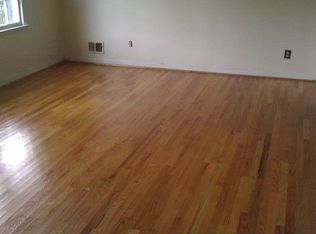 2215 Leesburg Rd, Columbia, SC 29209