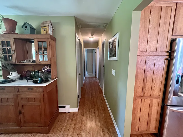 16 Beechwood Dr — Photo 8