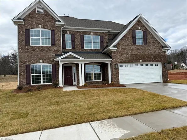 1574 Dappledown St #61, Kernersville, NC 27284