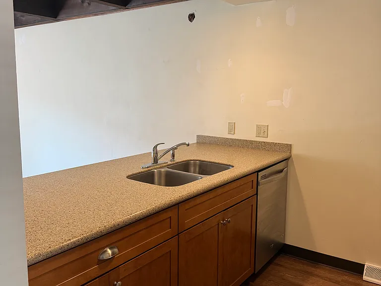 5217 Cline Rd #B — Photo 23