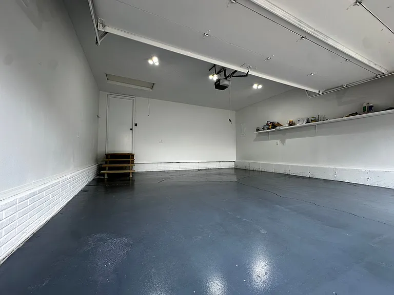 2843 E Eastwood St — Photo 38