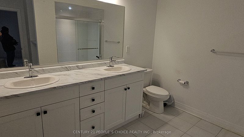 Kitchener House for rent - 4 Bedrooms — photo 19