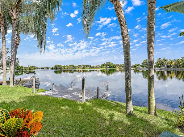 12601 Shoreside Lane, Wellington, FL 33414