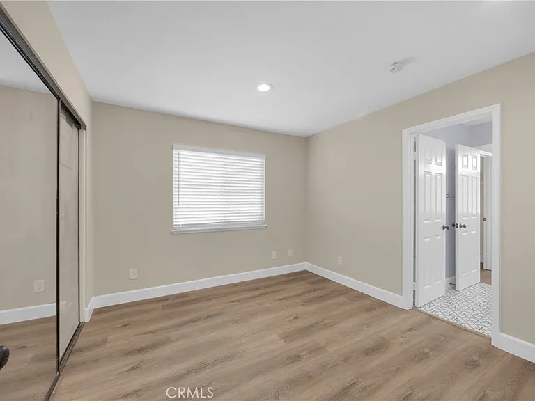 5700 Scotch Pine Rdg — Photo 25