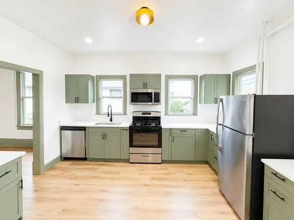 313 E Oklahoma Ave #A, Milwaukee, WI 53207