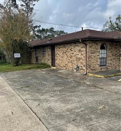 2nd image of 259 Belle Terre Blvd Unit A