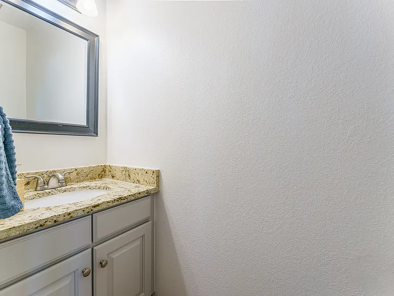 132 Skyview Ct — Photo 53