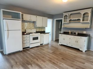 81 Edwards St APT 3, Fitchburg, MA 01420