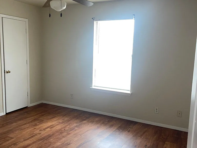2301 Timberline Dr — Photo 14