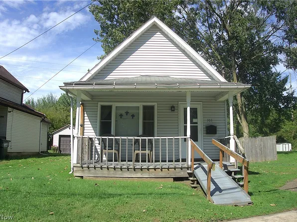 303 Van St, Barberton, OH 44203