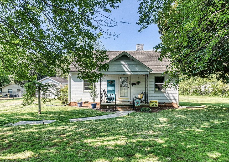 1st image of 227 Shady Ln