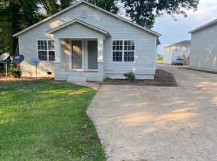 620 N Bayou Ave, Cleveland, MS 38732