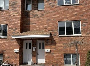 29 Myrtle St APT 1, Everett, MA 02149