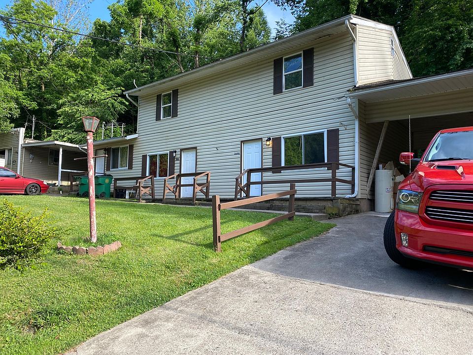 1st image of 2696 Dorman Dr #A