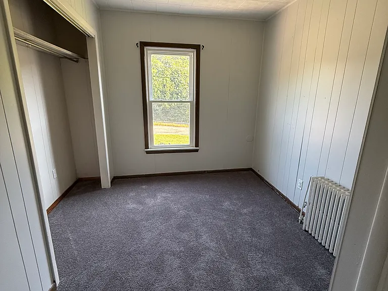 136 Waverly St #4 — Photo 10