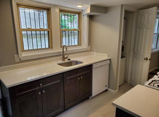 250 S 12th St APT 1, Philadelphia, PA 19107