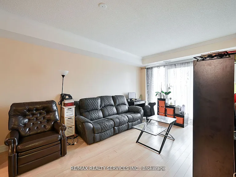 100 John St #405 — Photo 11