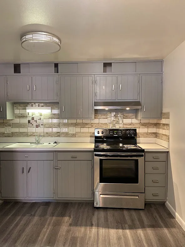 220 Kenbrook Drive - 2 — Photo 3