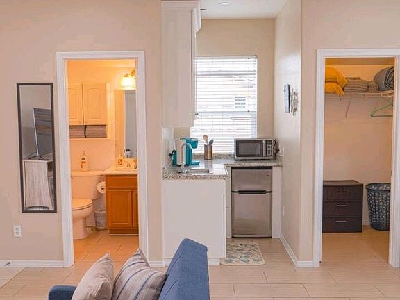 4th image of 535 Nile River Dr #2