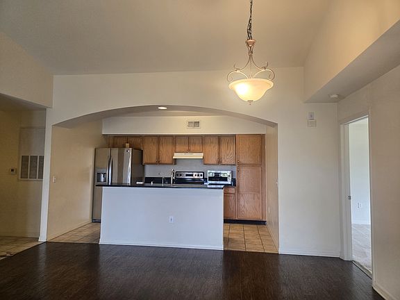 4th image of 7965 Preserve Cir APT 738