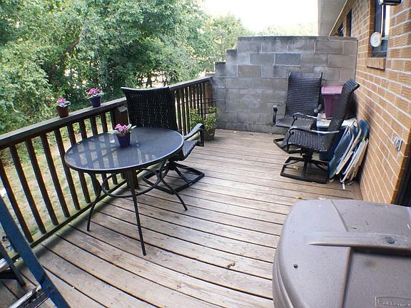 2nd image of 54 Farrwood Dr