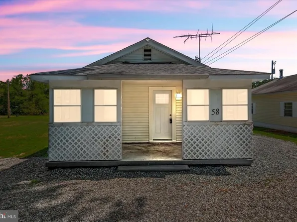 58 Longfield Rd, Colonial Beach, VA 22443