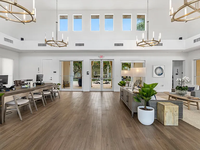 Seascape Pointe Townhomes — Photo 18