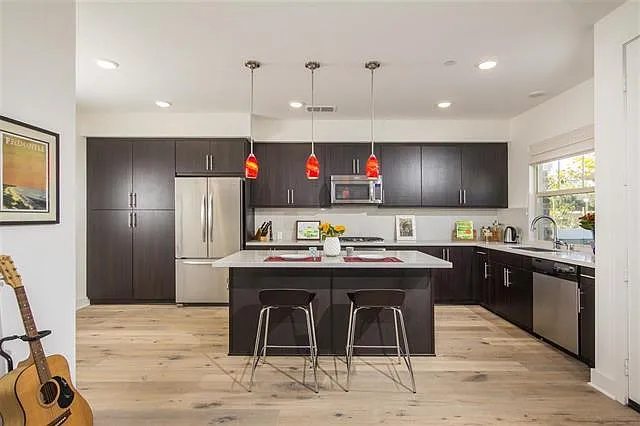 1671 Shorebreak Way — Photo 3