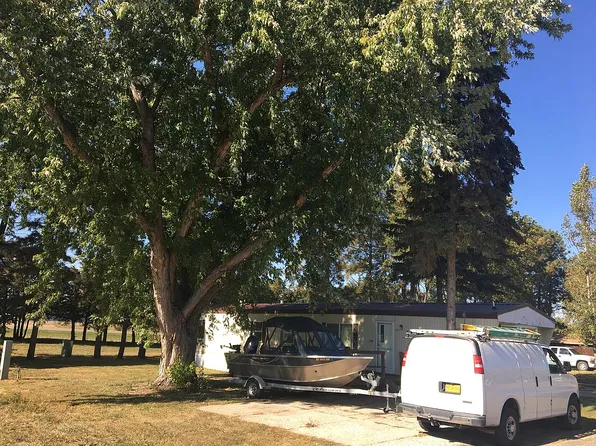 1651 Elm Ave, Mobridge, SD 57601
