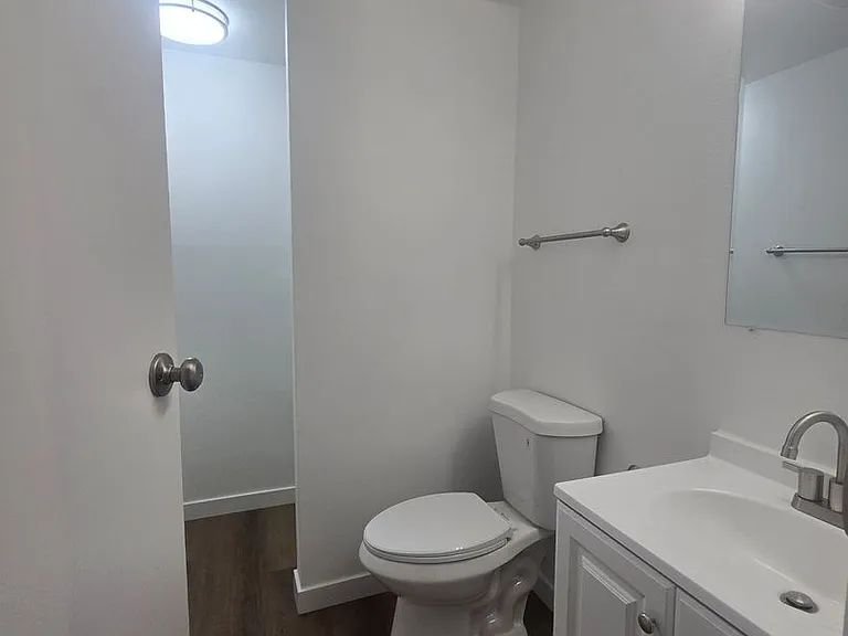 812 & 814 Saint Francis St — Photo 12