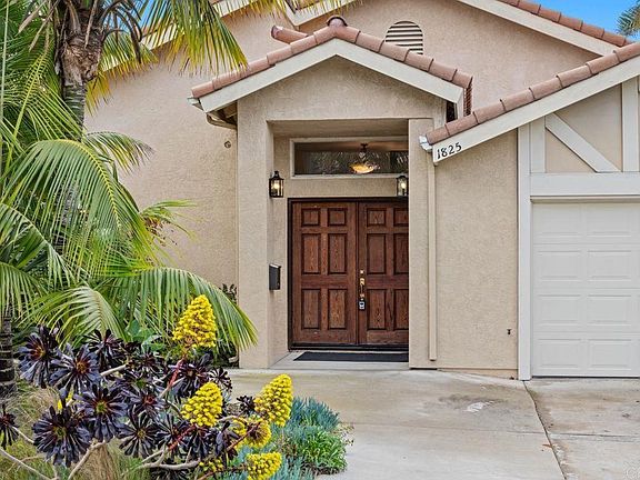 2nd image of 1825 Hummock Ln