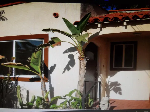 526 Huntley Dr, West Hollywood, CA 90048