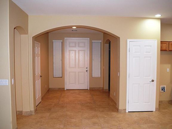 2nd image of 1102 E Benrich Dr