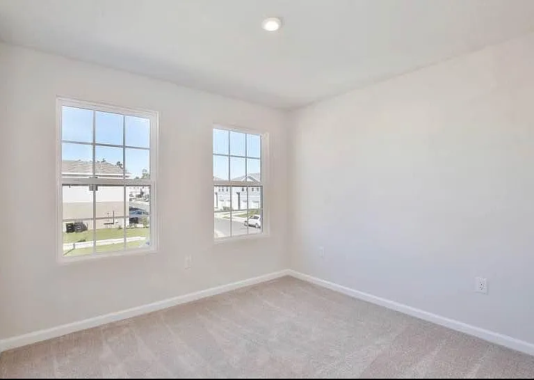 353 Sedgewick Dr — Photo 11