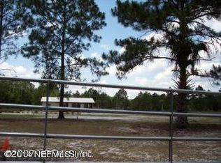 107 Georgetown Shortcut Rd, Crescent City, FL 32112