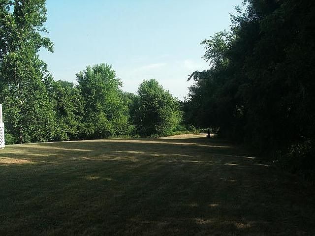 2nd image of 277 Bronze Ln