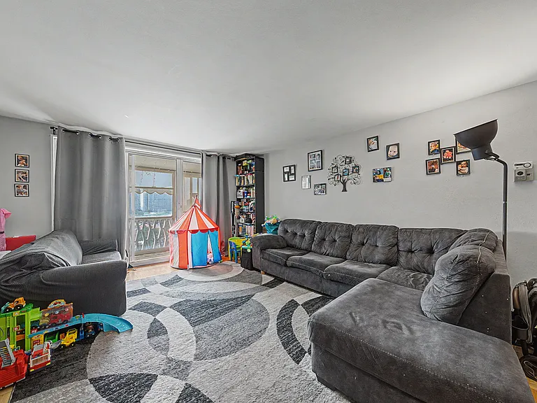 2000 Linwood Ave #10R — Photo 4
